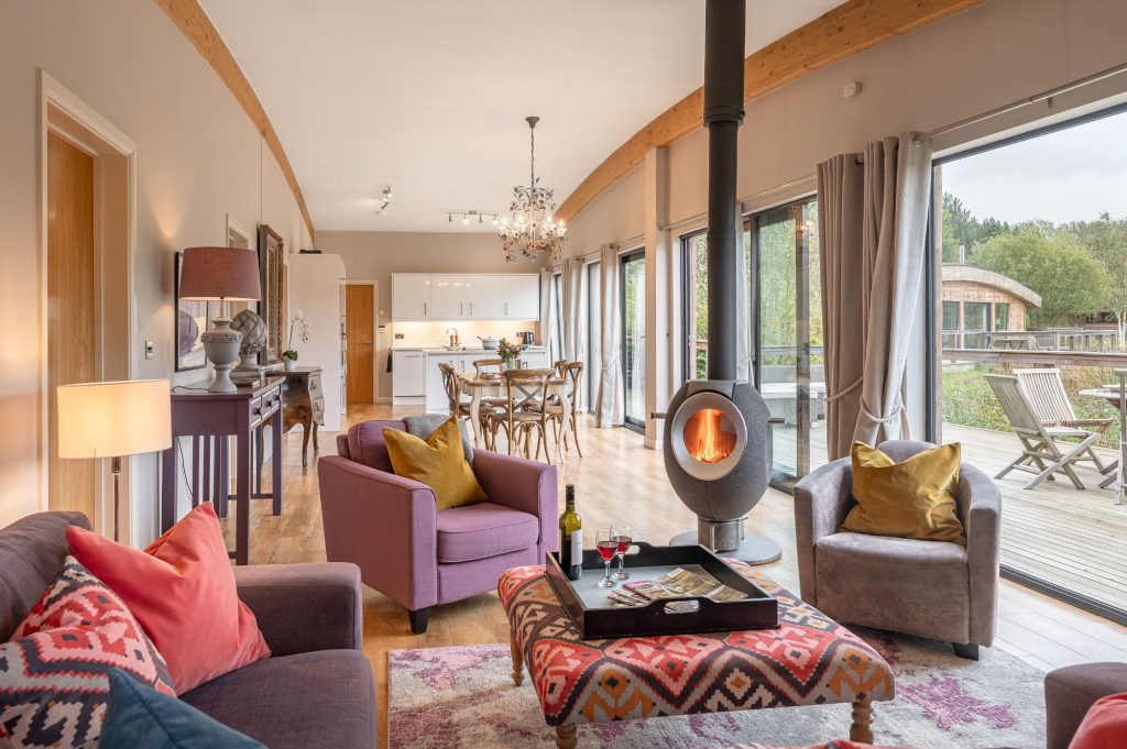 stylish lakeside lodges in yorkshire