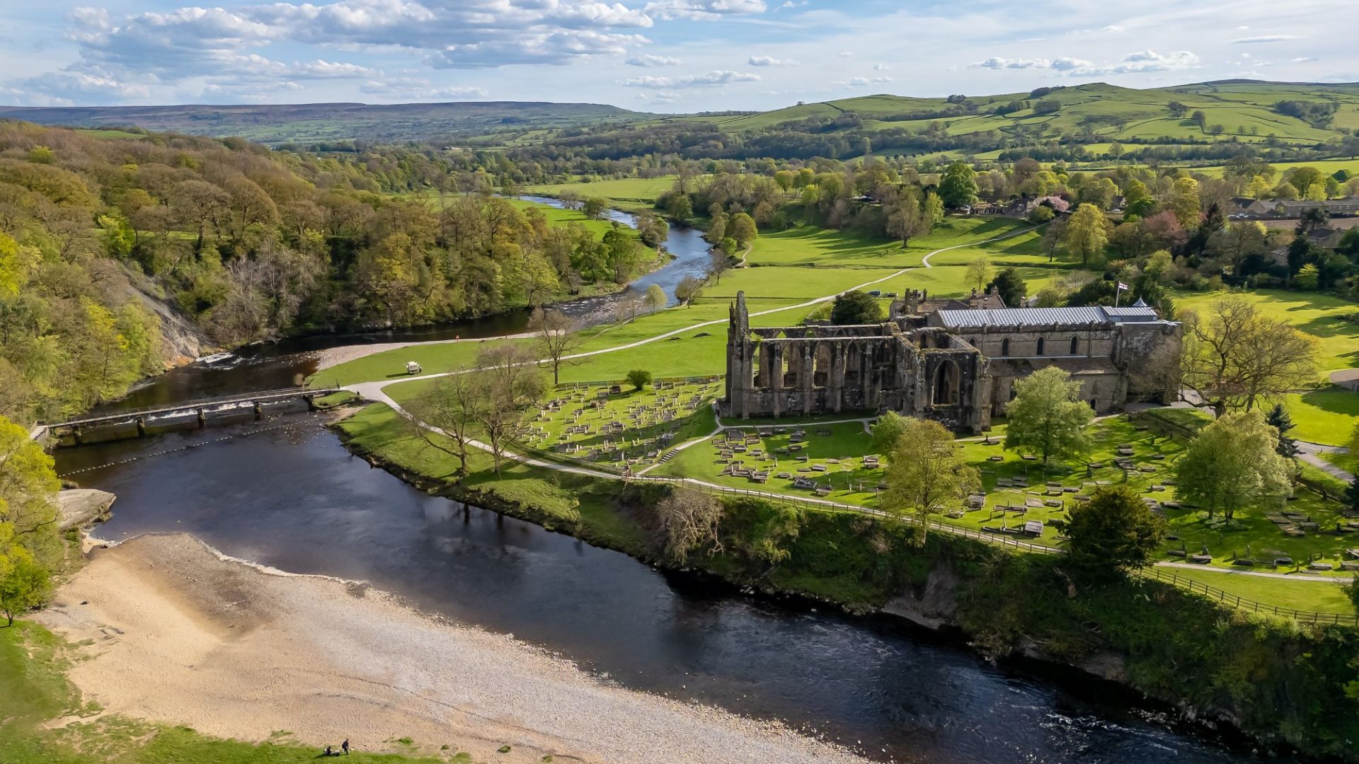 Holidays on the Bolton Abbey Estate | Stay in the Yorkshire Dales